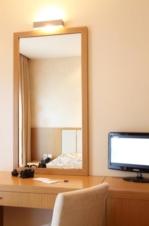 Hotel Alfa Édessa Habitación foto